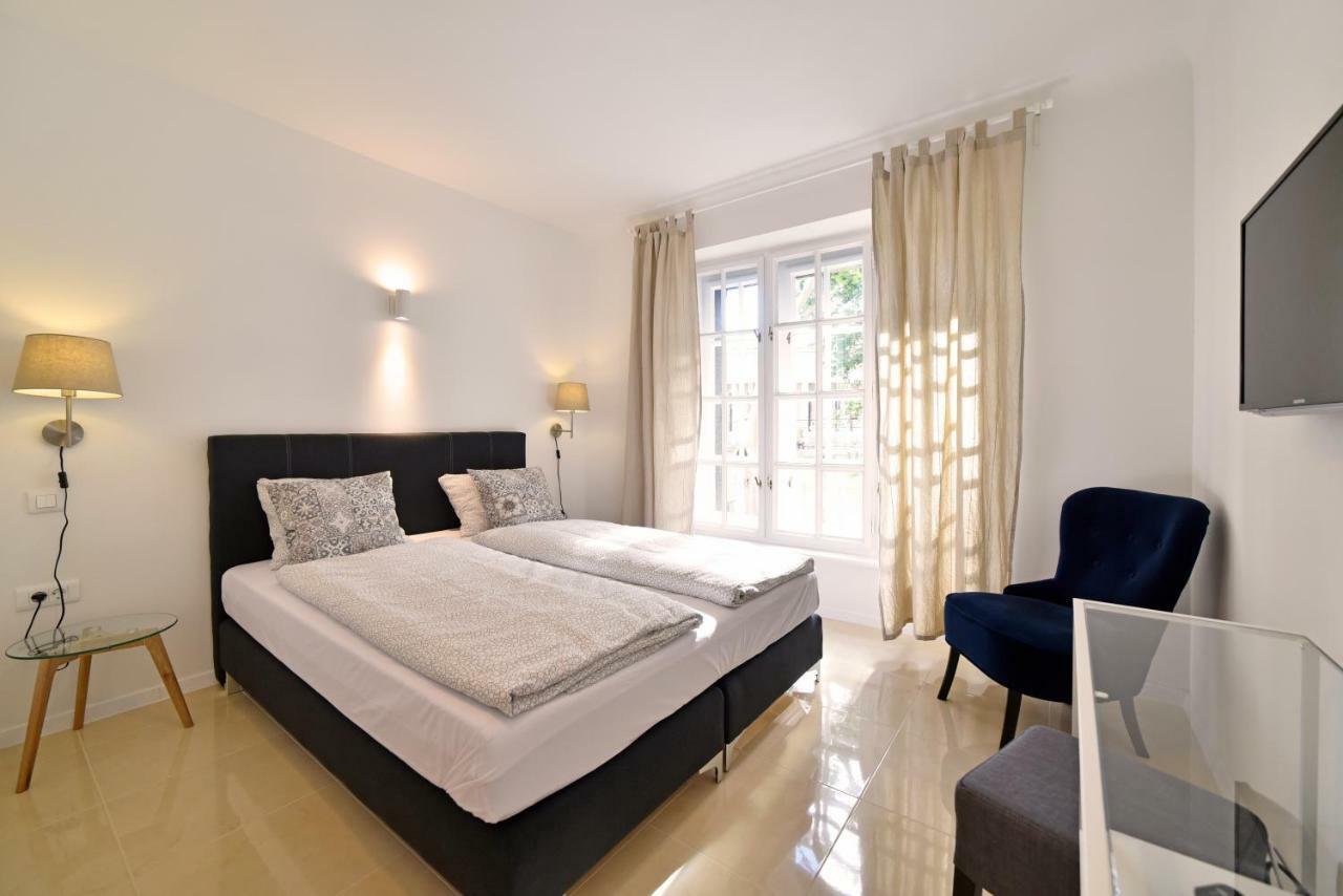 B&B Downtown Zagreb Bagian luar foto